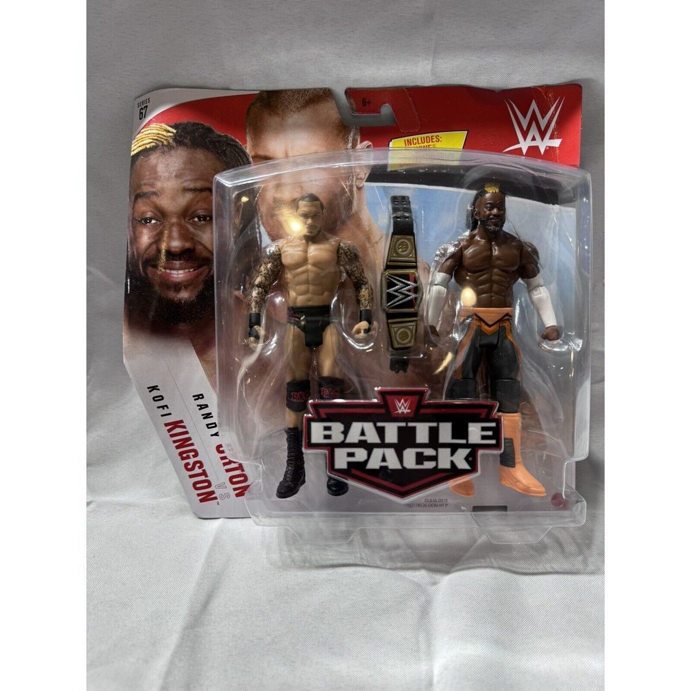 WWE BATTLEPACK SERIES #67 Kofi Kingston VS. Randy Orton Christmas